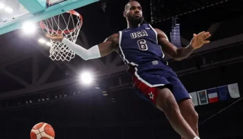 LeBron James EUA Sérvia Olimpíadas