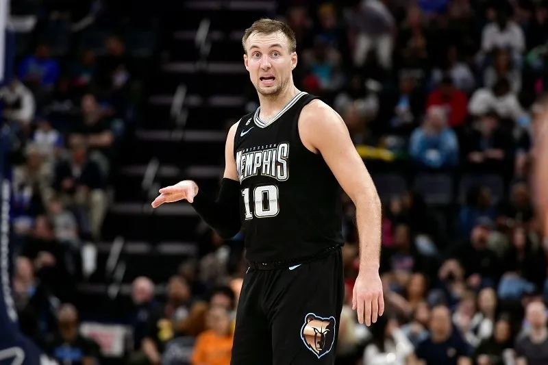 Grizzlies contrato Luke Kennard