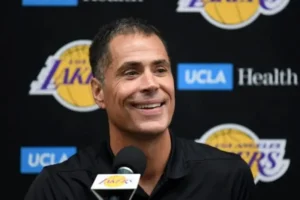 lakers gm rob pelinka