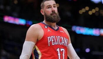 Warriors troca Jonas Valanciunas