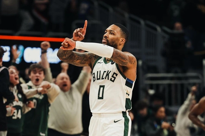 bucks troca damian lillard