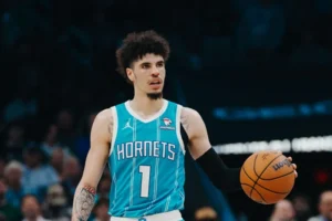 Lamelo Ball jogador hornets