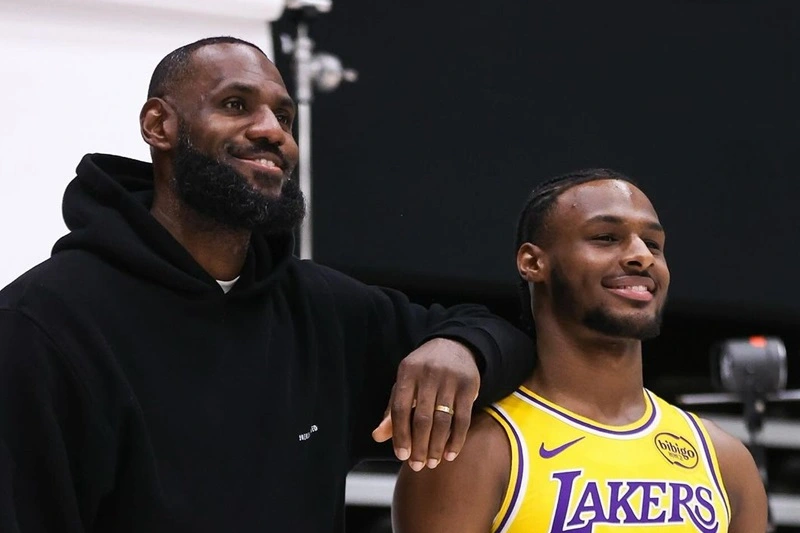 LeBron James Bronny pai Lakers