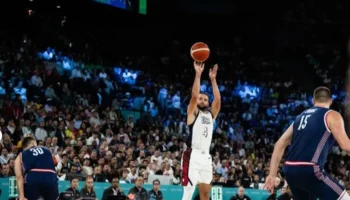 Stephen Curry EUA Sérvia