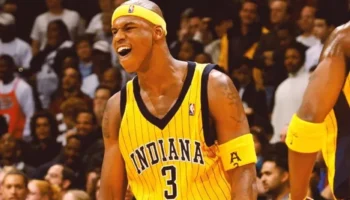 Al Harrington Larry Bird