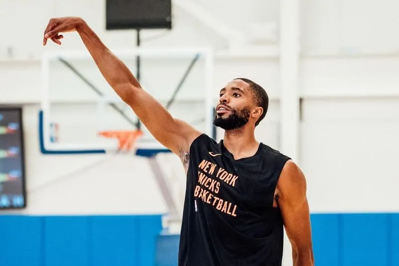 mikal bridges contrato knicks