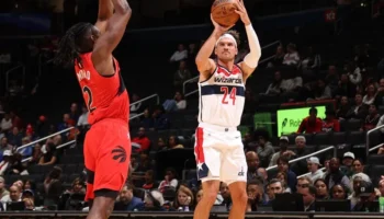 Corey Kispert contrato Wizards