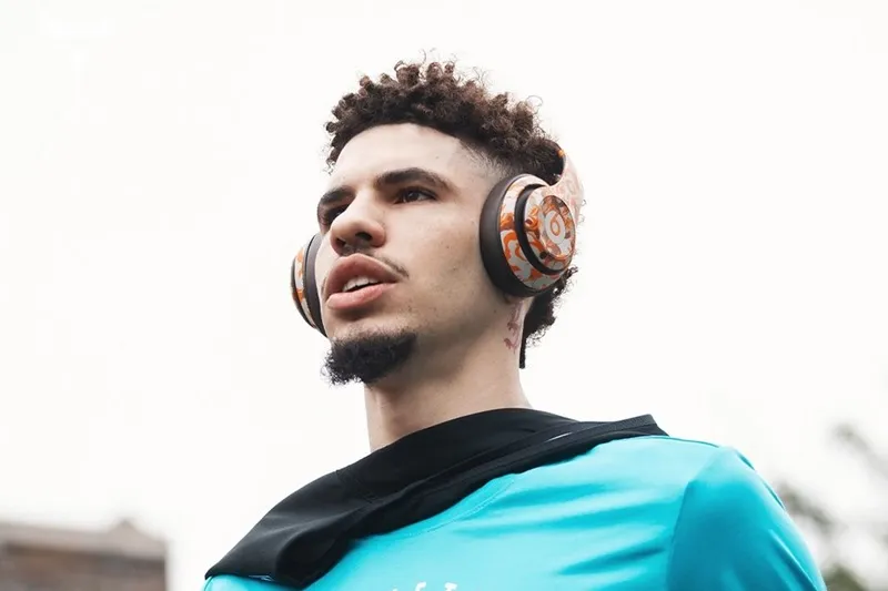 lamelo ball temporada hornets