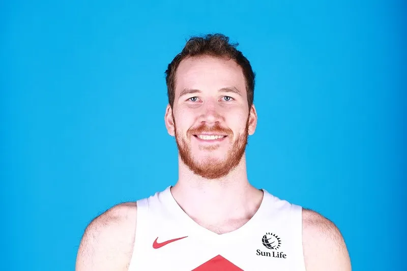 Raptors jogos Jakob Poeltl