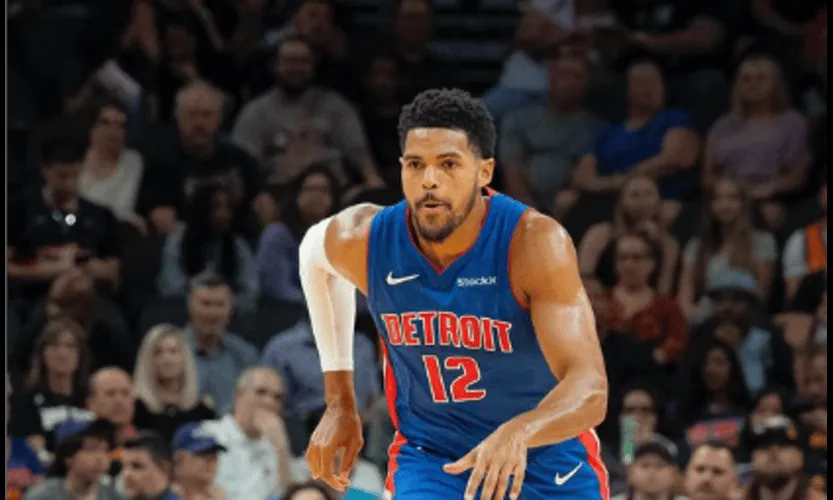 tobias harris pistons 76ers