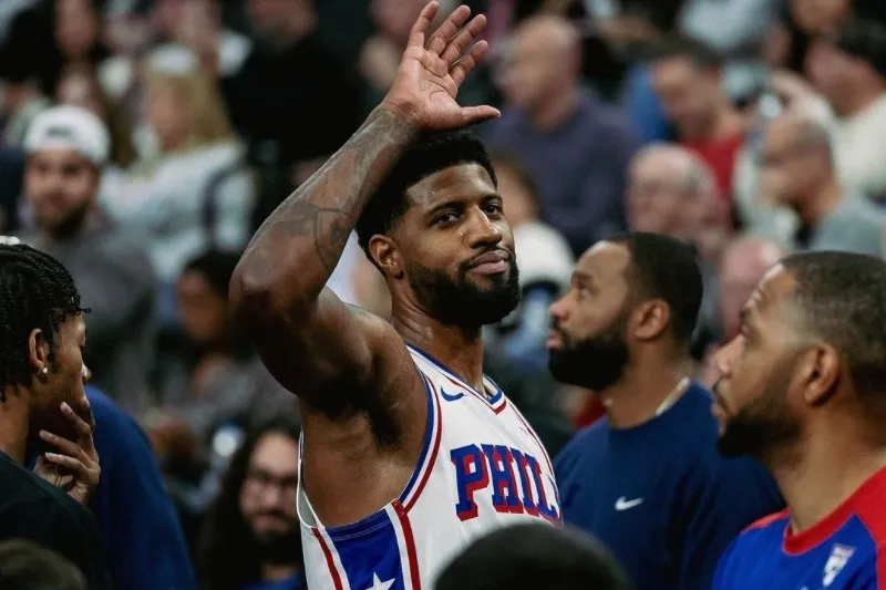 Paul George 76ers temporada