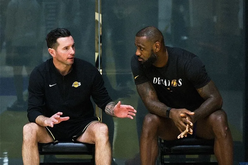 jj redick lakers jogadores