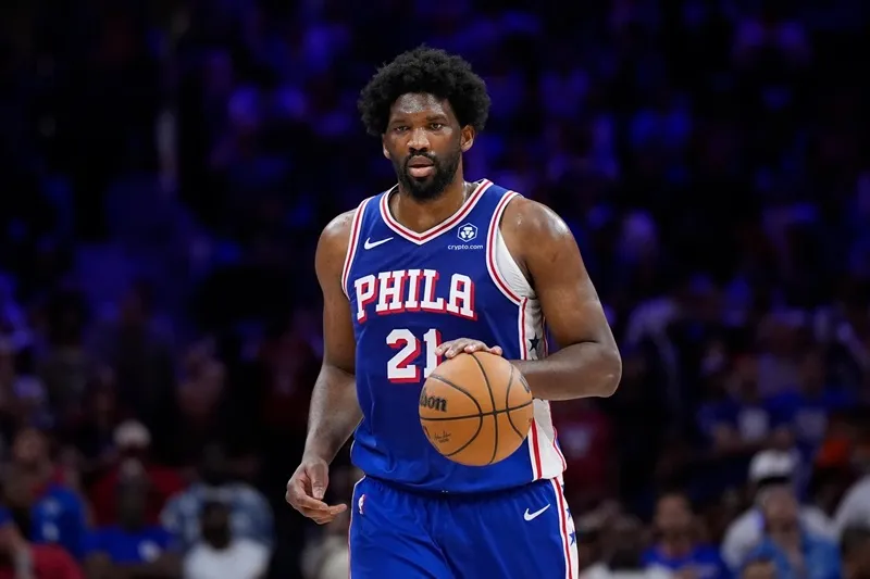 Joel Embiid jogador NBA