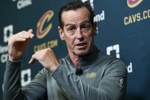 Kenny Atkinson recorde Cavaliers
