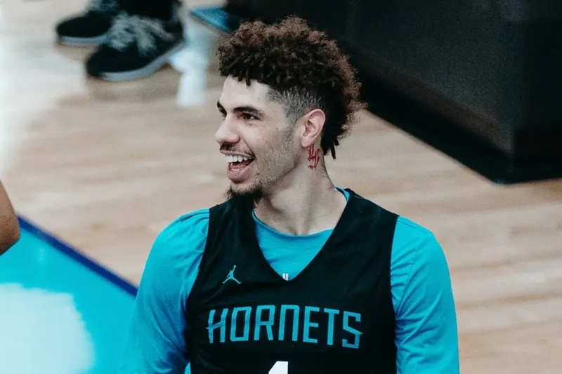 lamelo ball jogador nba