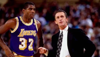 Lakers Pat Riley estátua