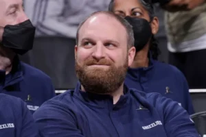 Taylor Jenkins técnico Grizzlies