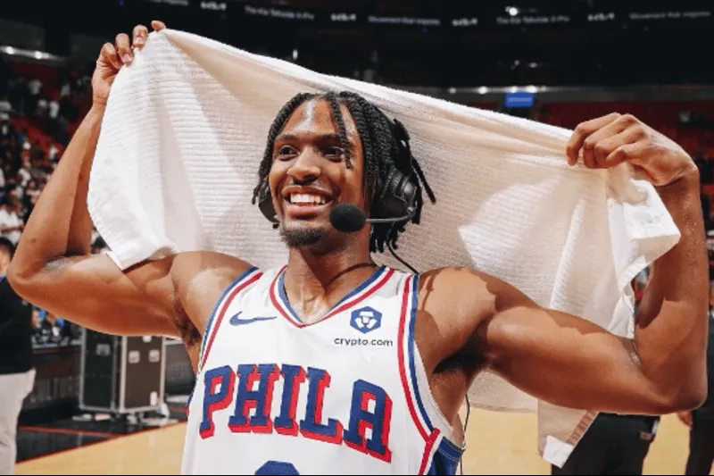 embiid 76ers tyrese maxey