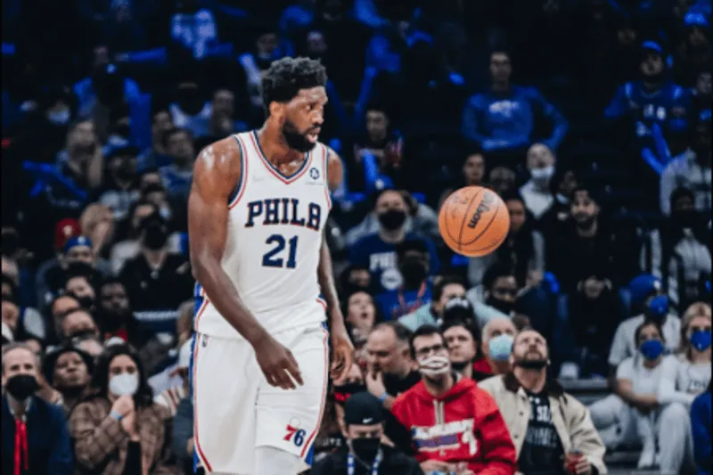 técnico 76ers joel embiid