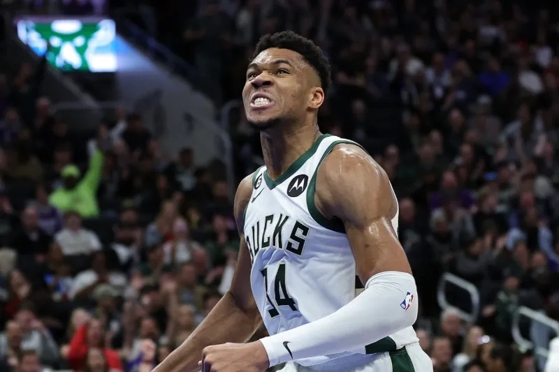 Giannis Antetokounmpo Bucks NBA