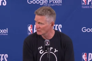 nba técnico warriors jogador