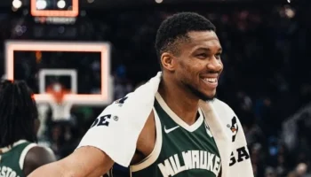 Giannis Antetokounmpo Bucks Kings