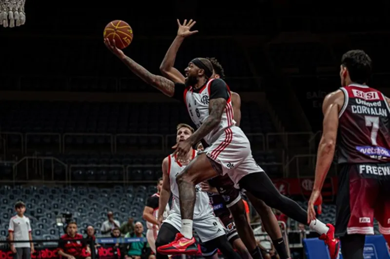 NBA NBB Seleção Brasileira WNBA