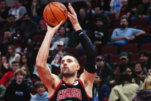 Warriors Lakers Nikola Vucevic