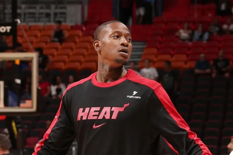 terry rozier heat jogador