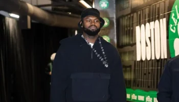 zion williamson suspensão pelicans
