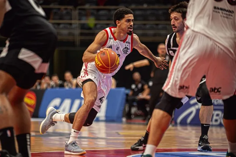 nbb jogadores quinteto ideal