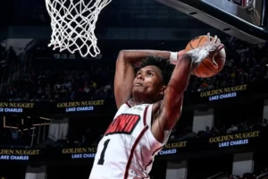 jogador rockets giannis antetokounmpo