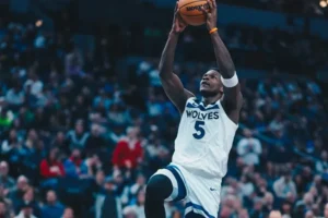 NBA Anthony Edwards troca