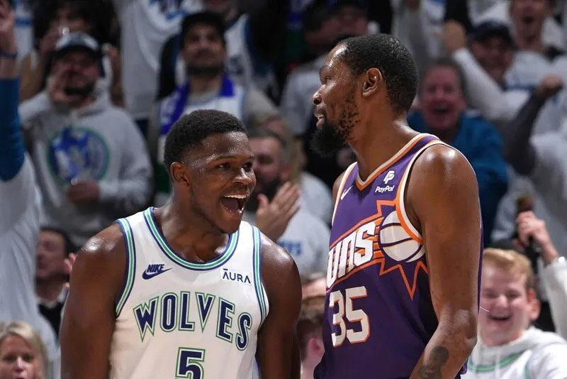 Timberwolves troca Kevin Durant