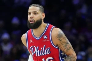 Mavericks troca Caleb Martin