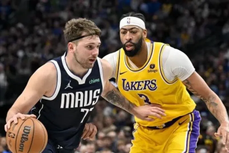 Lakers troca Luka Doncic