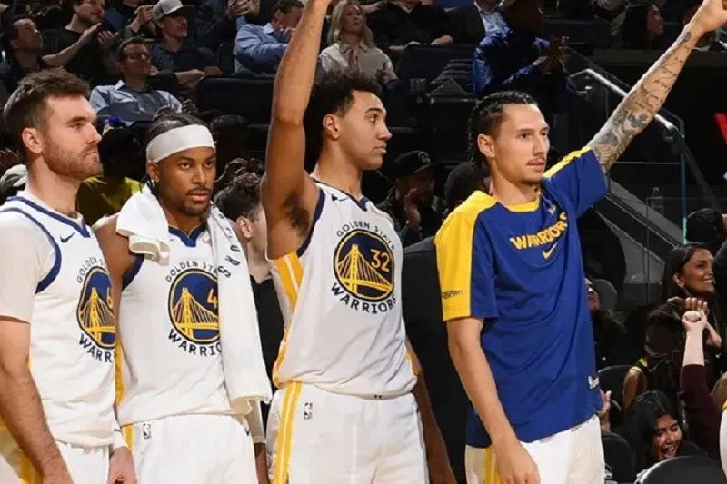 Troca Warriors reforços NBA