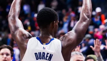 Lakers troca Jalen Duren