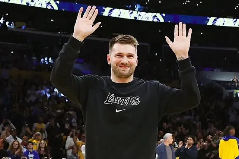 onde assistir lakers luka doncic