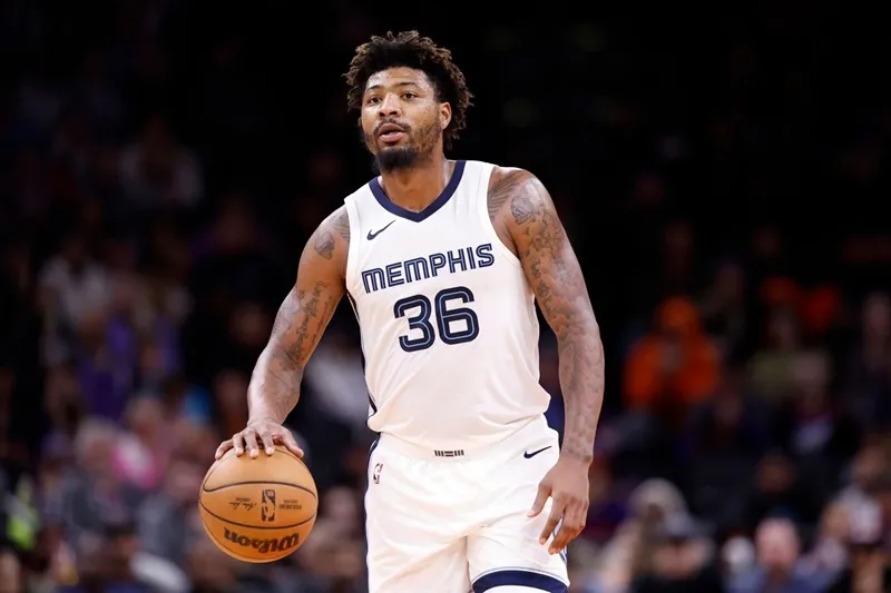 marcus smart troca grizzlies