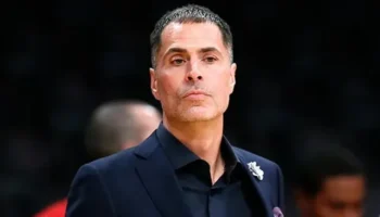 Mark Williams Lakers pivô