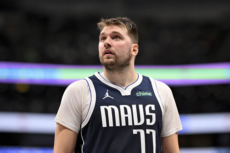 lakers troca luka doncic