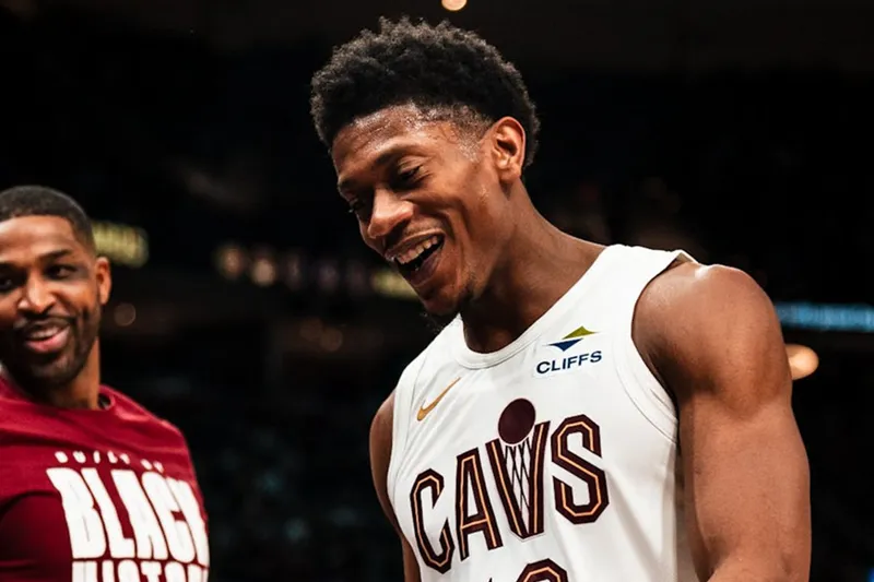 Cavaliers De'Andre Hunter vitória