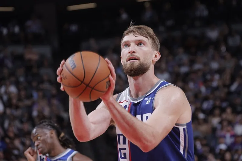 Domantas Sabonis reforços Kings