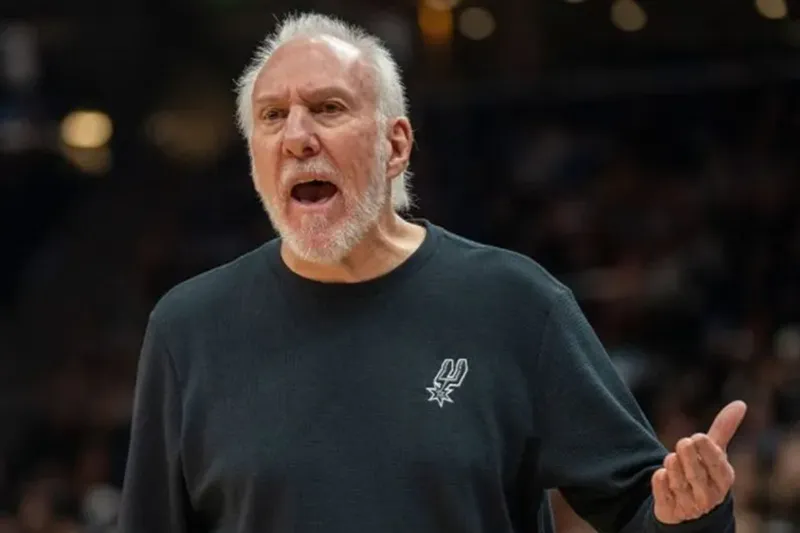 Spurs técnico Gregg Popovich