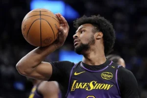 NBA Bronny James Lakers