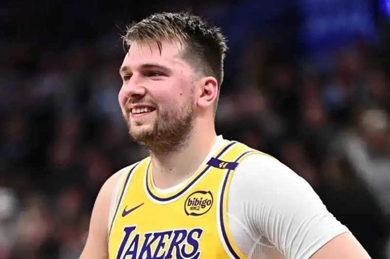 timberwolves troca luka doncic