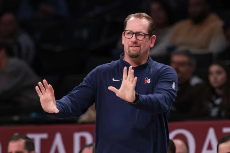 NBA demissão técnico 76ers