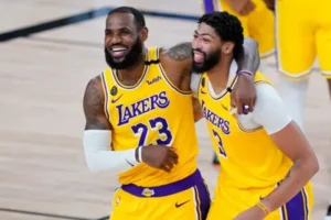 Anthony Davis LeBron James