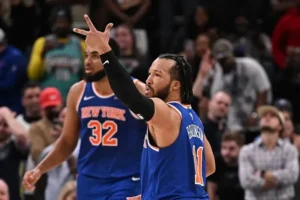 Jalen Brunson Mavericks contrato